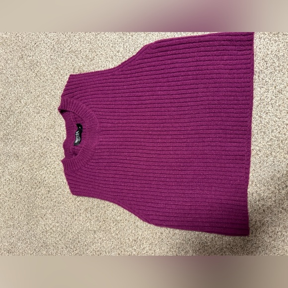 Hooded Cardigan And Knitted Sweater Vest Set - Picture 9 of 9